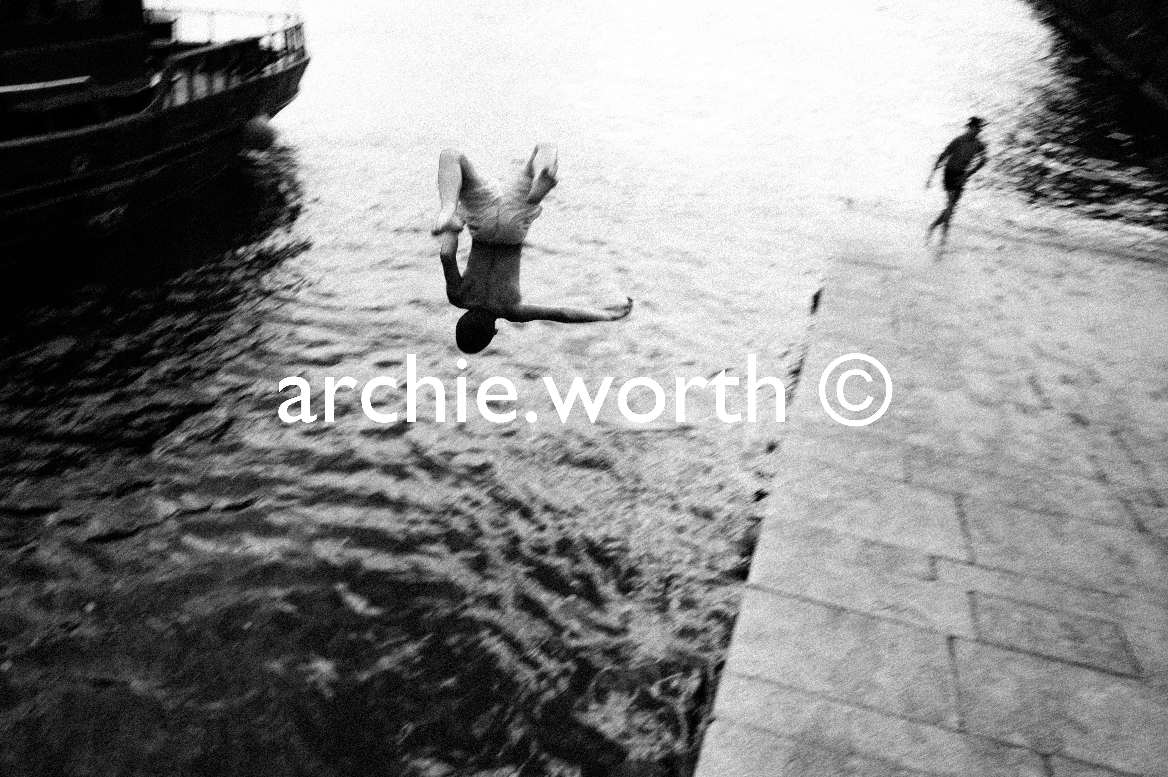 Archie Worth Street Photographer Framed Photos (Limited Run)